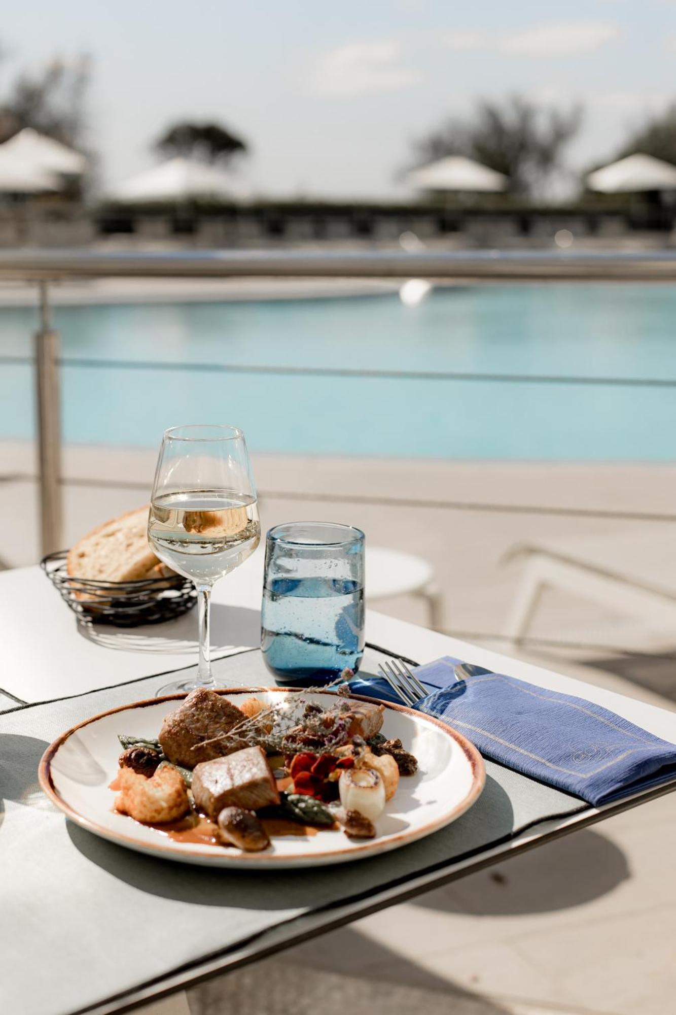 Hotel Les Corallines - Thalasso & Spa La Grande Motte Bagian luar foto