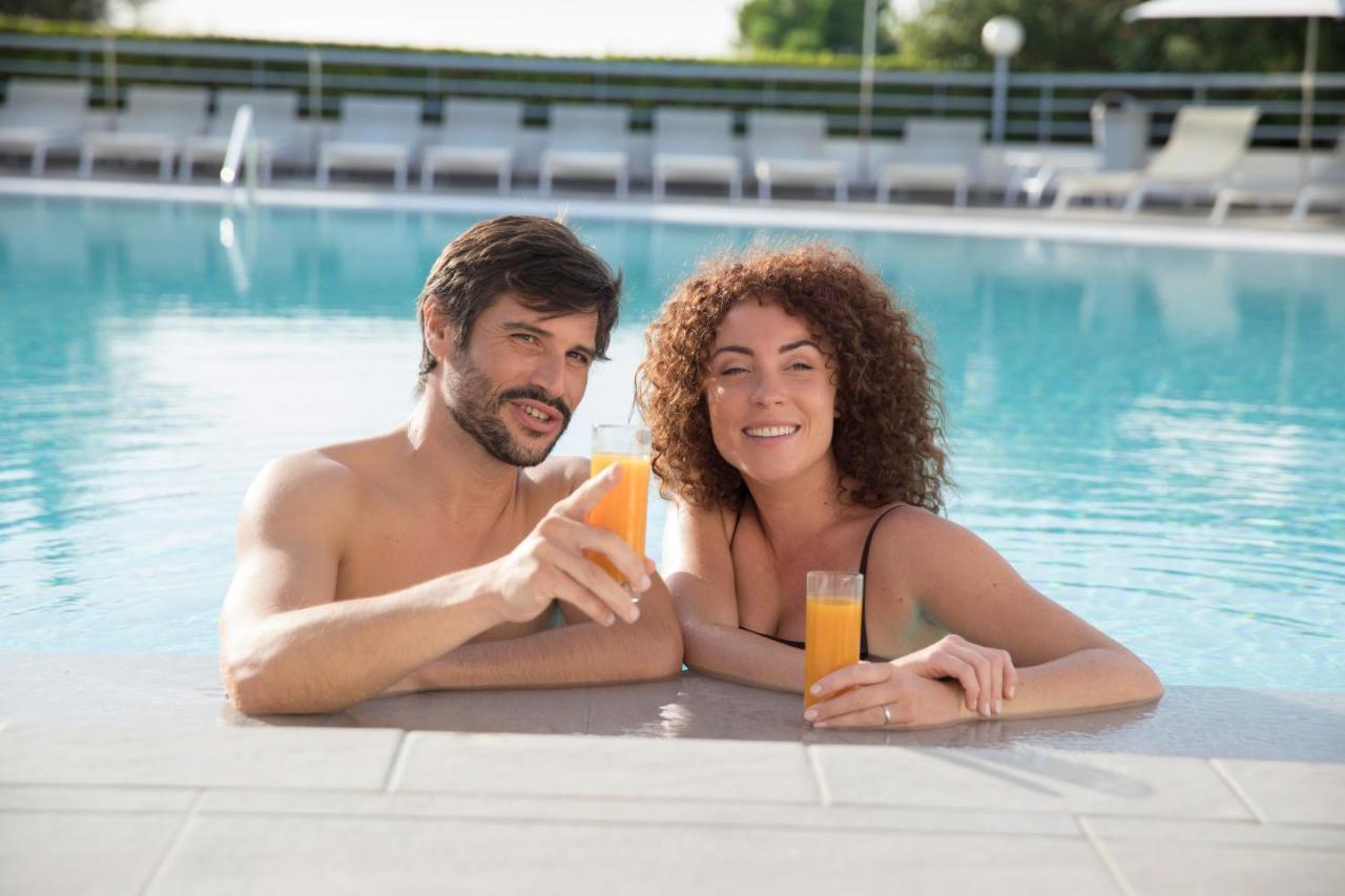 Hotel Les Corallines - Thalasso & Spa La Grande Motte Bagian luar foto